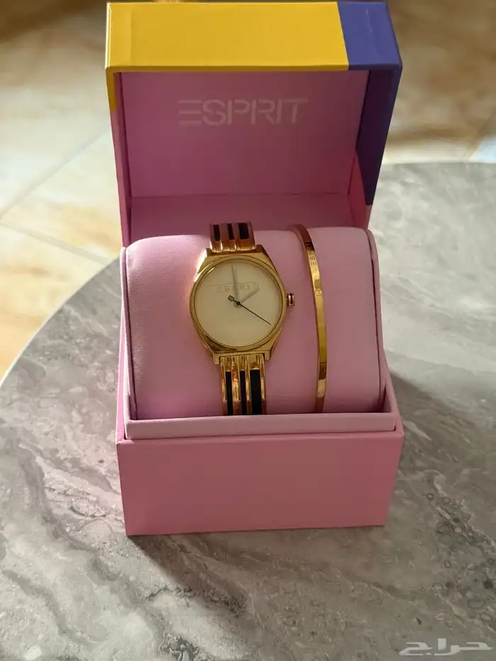 ساعه نسائيه من Esprit 0