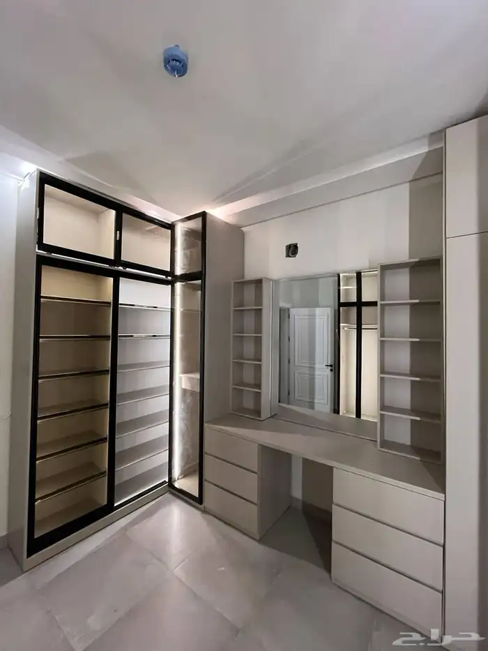 غرفة النوم دواليب ملابس خزائن ديكورات تفصيل عل حسب الطلب 1