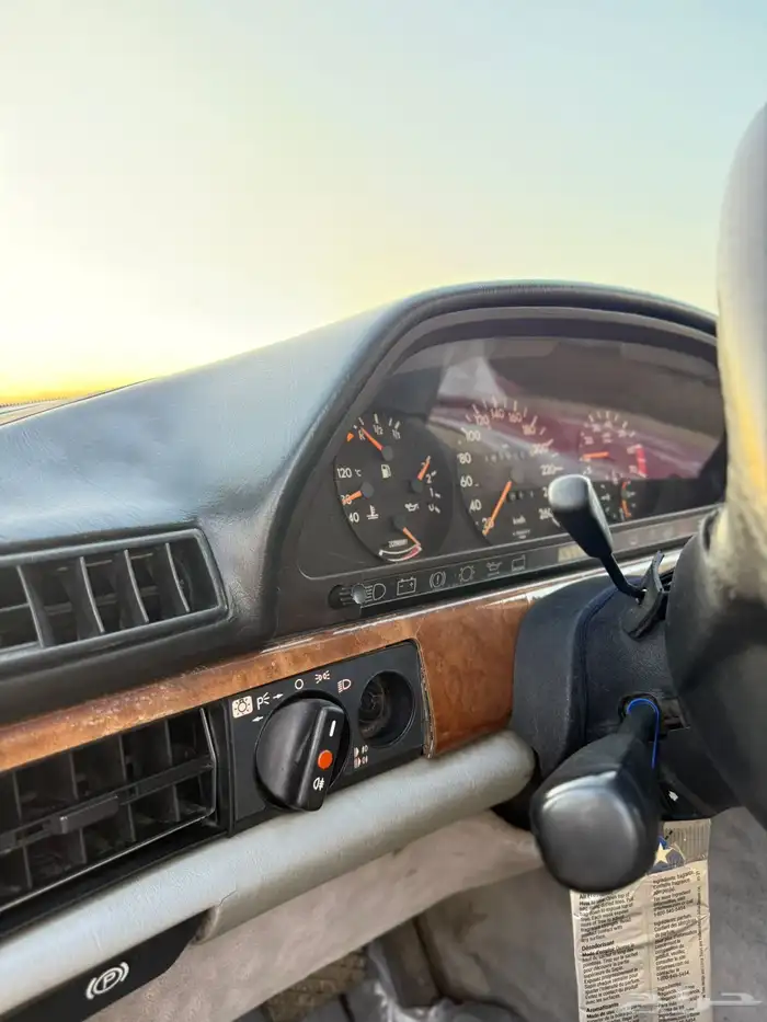 مرسيدس 560SEL موديل 1986 قمة في النظافة. ( تم البيع ). 21