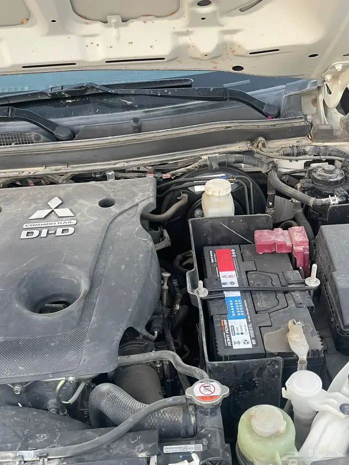 سيارة موتسبيشي L200 فل كامل قير تماتيك 10