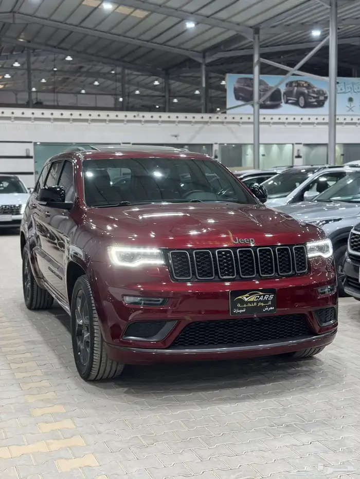 جراند شروكي 2019 S بلاك ادشن - عداد 143 الف كيلو فقط 2