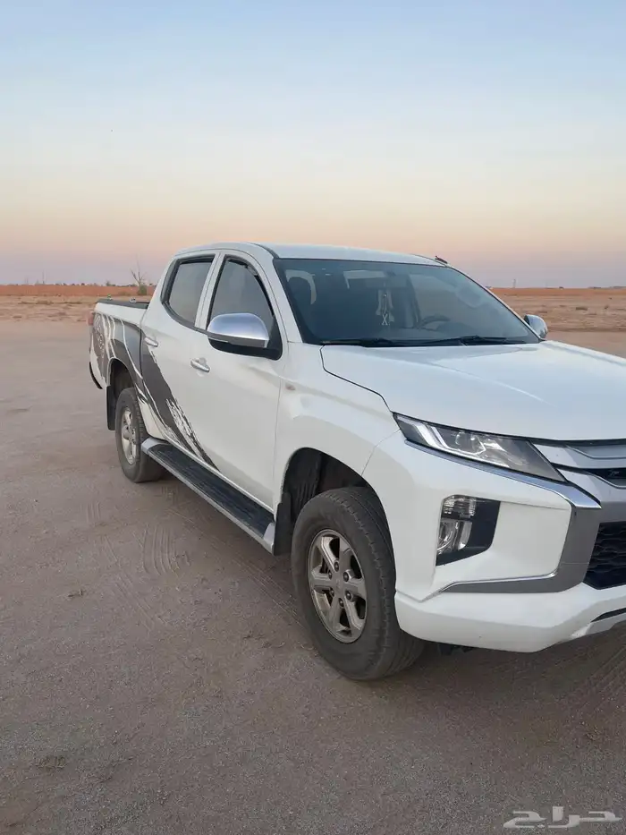 سيارة موتسبيشي L200 فل كامل قير تماتيك 3