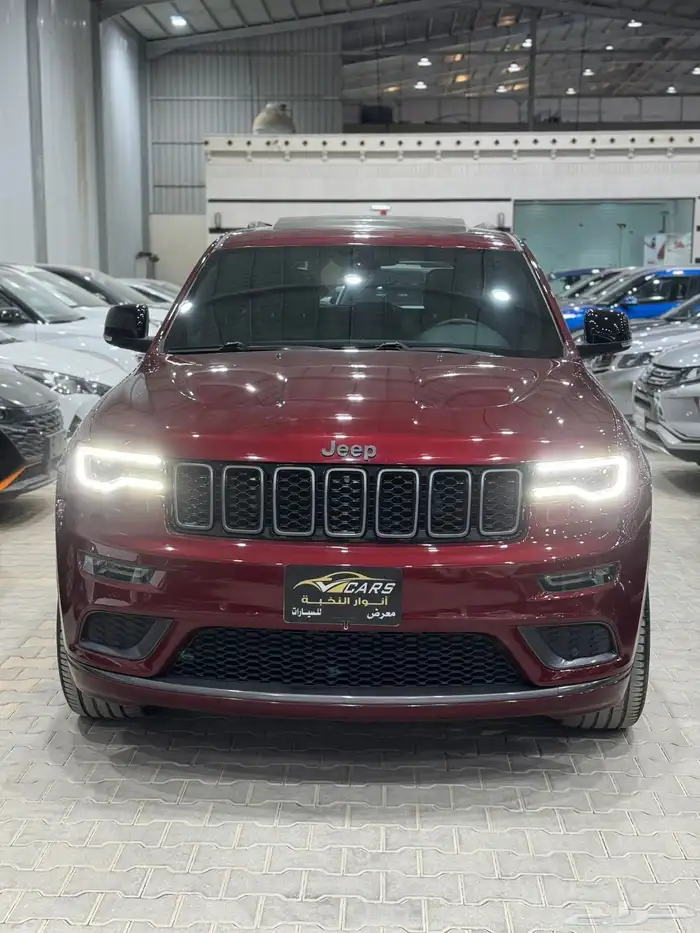 جراند شروكي 2019 S بلاك ادشن - عداد 143 الف كيلو فقط 0