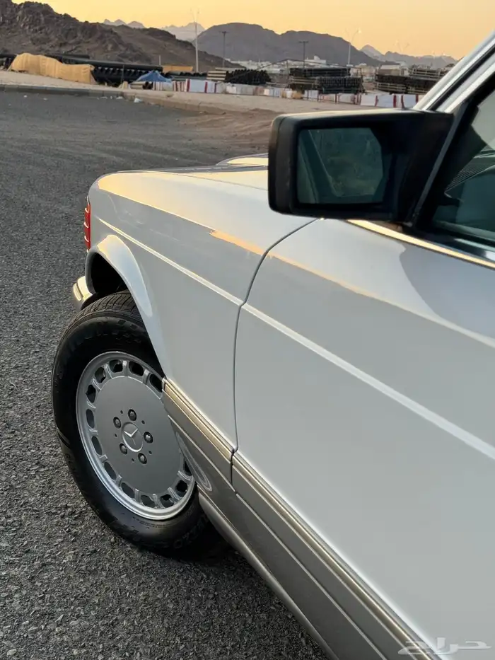 مرسيدس 560SEL موديل 1986 قمة في النظافة. ( تم البيع ). 10