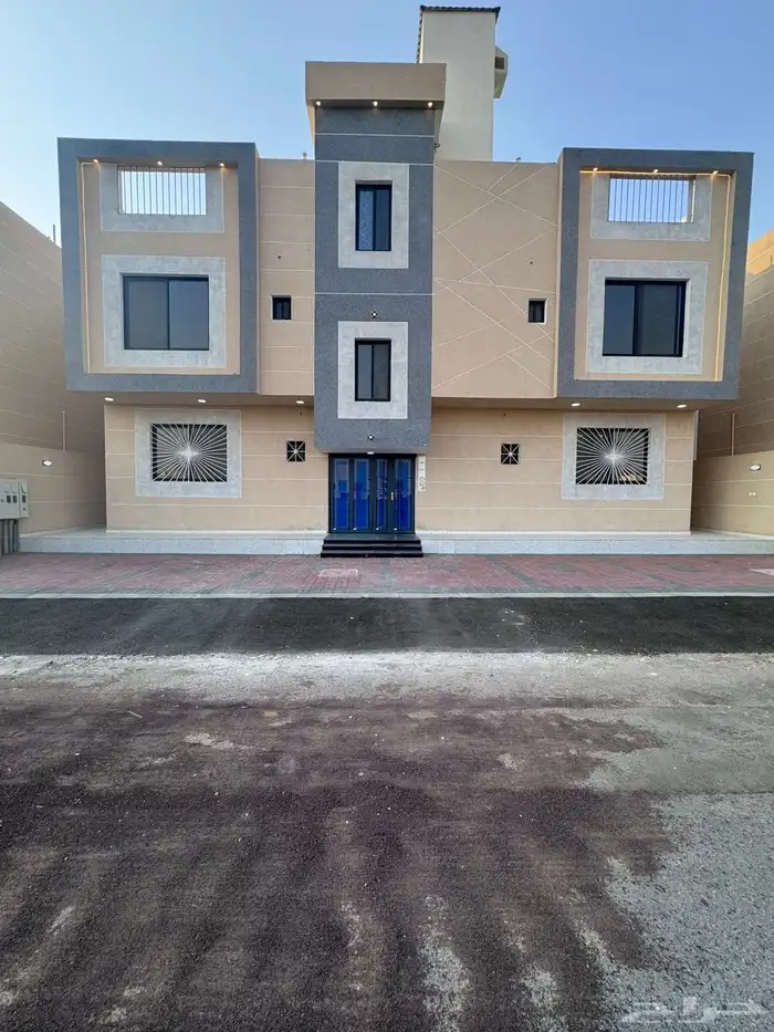 شقق فاخرة للبيع بحي الشاطى بسعر مميز 0