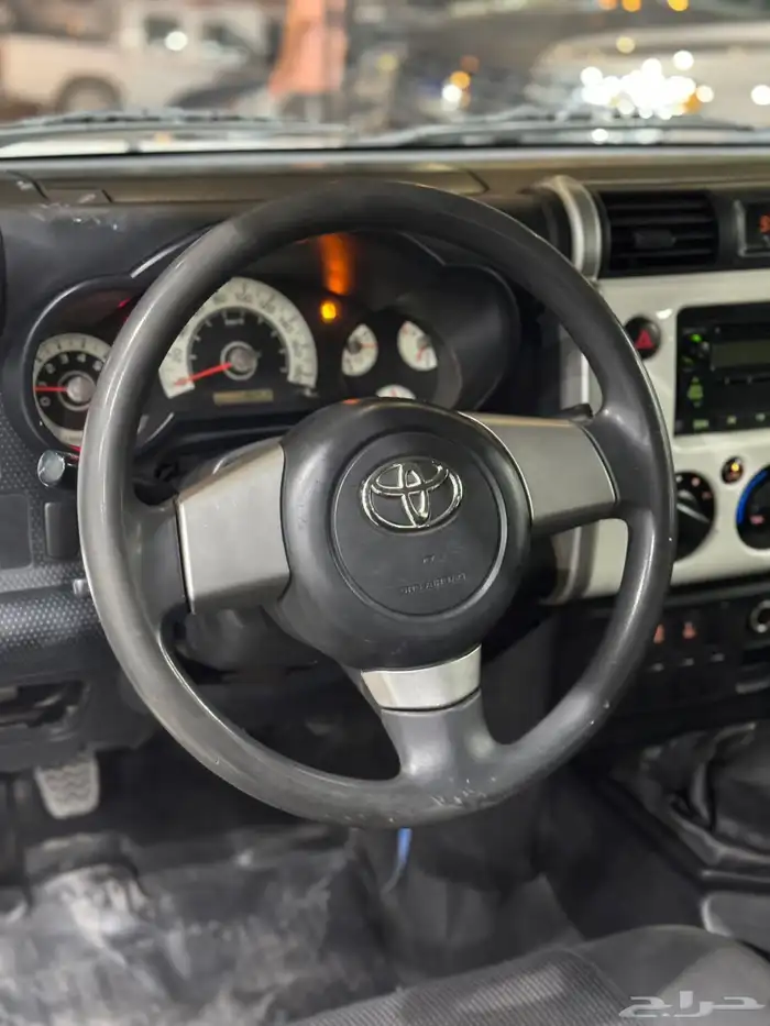 تويوتا اف جي 2013 قير عادي - عداد 9 الألف كيلو فقط 6