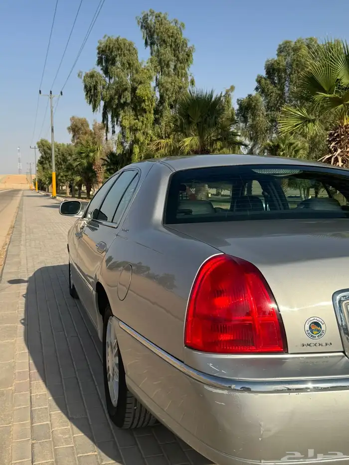 لينكون تاون كار لارج ممشى قليل 6
