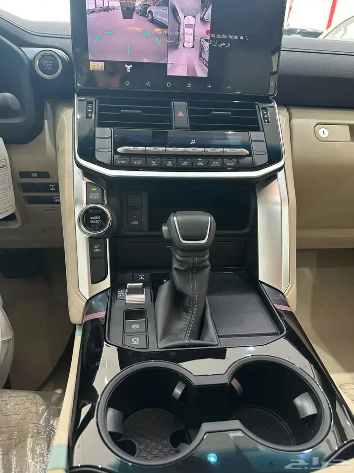لاندكروزر L2 GXR بنزين 2025 اصفار سعودي 10