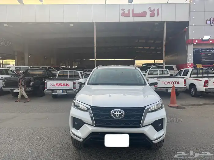 تويوتا فورشنر 2023 6 سرندل 0