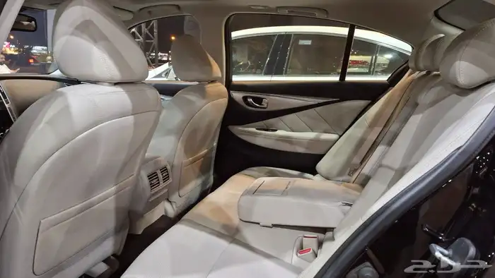 انفنتي Q50 2022 مستعمله مفحوصه مضمونه مصينه 5