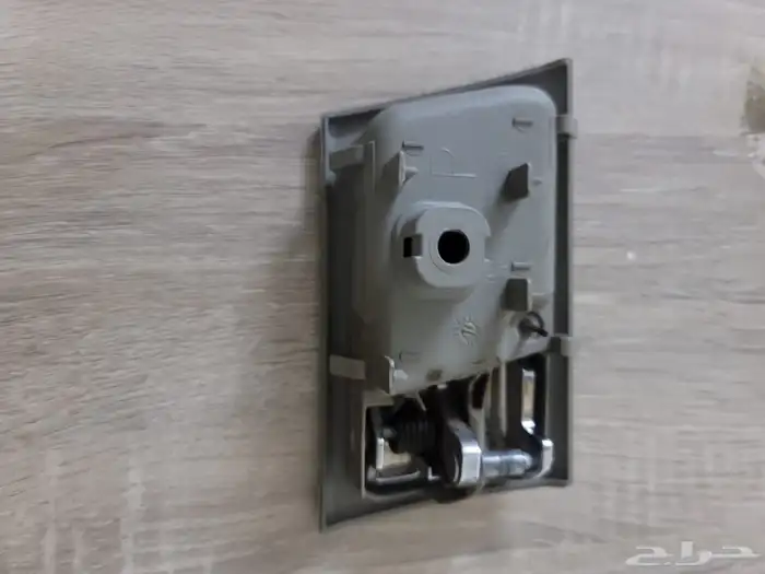 يد باب فورد فكتوريا 4