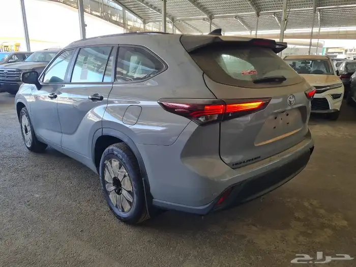 هايلندر GLE بلاك اديشن 11