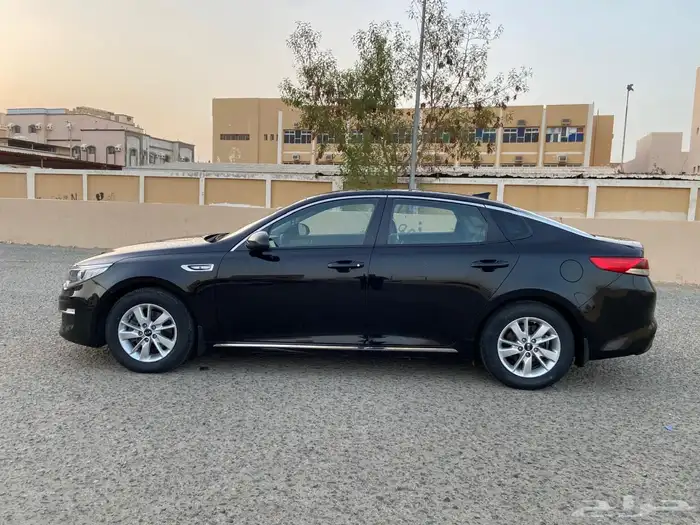 للبيع كيا اوبتيما كي5 موديل 2016 ديزل 3