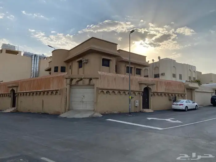 للبيع فلة في حي الشفاء قريب محبرة الطالب 0