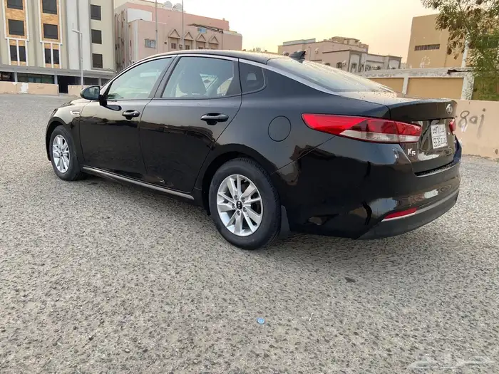 للبيع كيا اوبتيما كي5 موديل 2016 ديزل 6