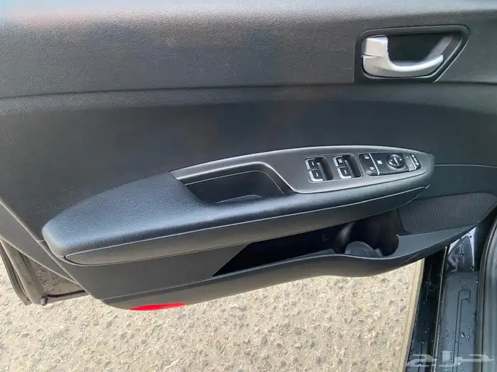 للبيع كيا اوبتيما كي5 موديل 2016 ديزل 23