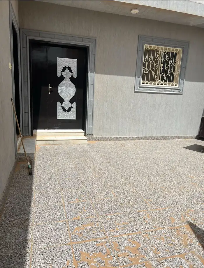 فرصة استثمارية اربع وحدات مأجره كامل البكيرية للبيع عمارة 6