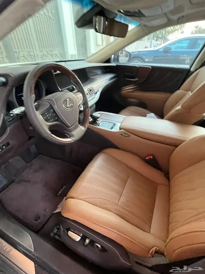 لكزس LS 500 م 2018 ممتازة 9