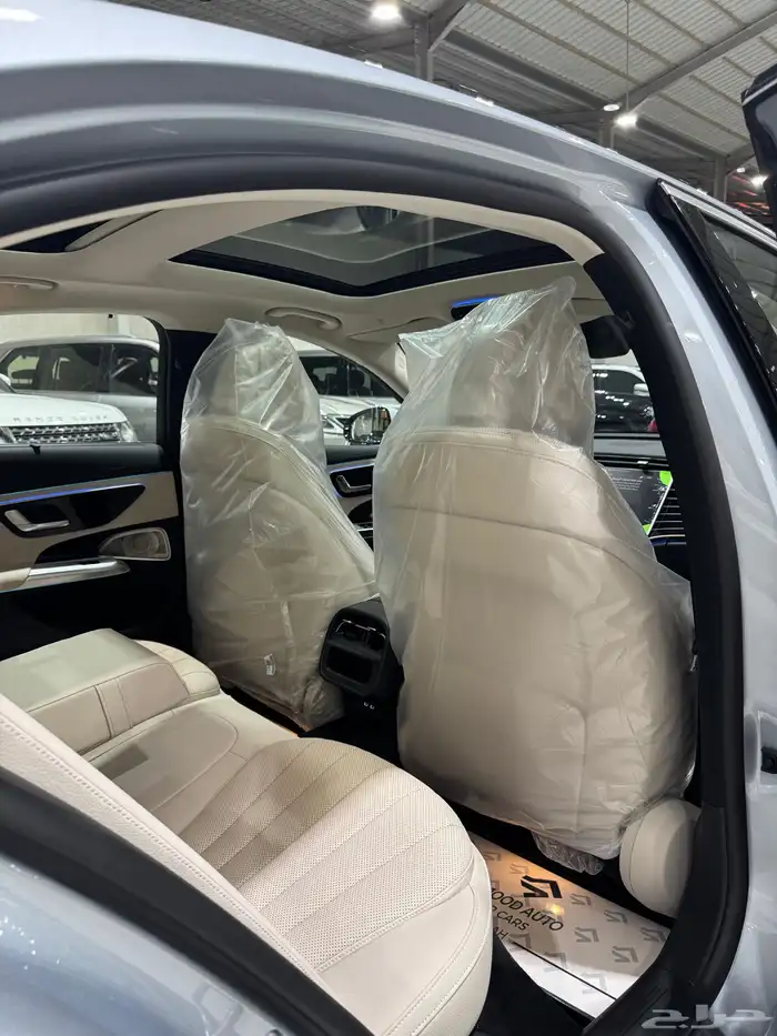 مرسيدس E200 موديل 2025 جديد 10