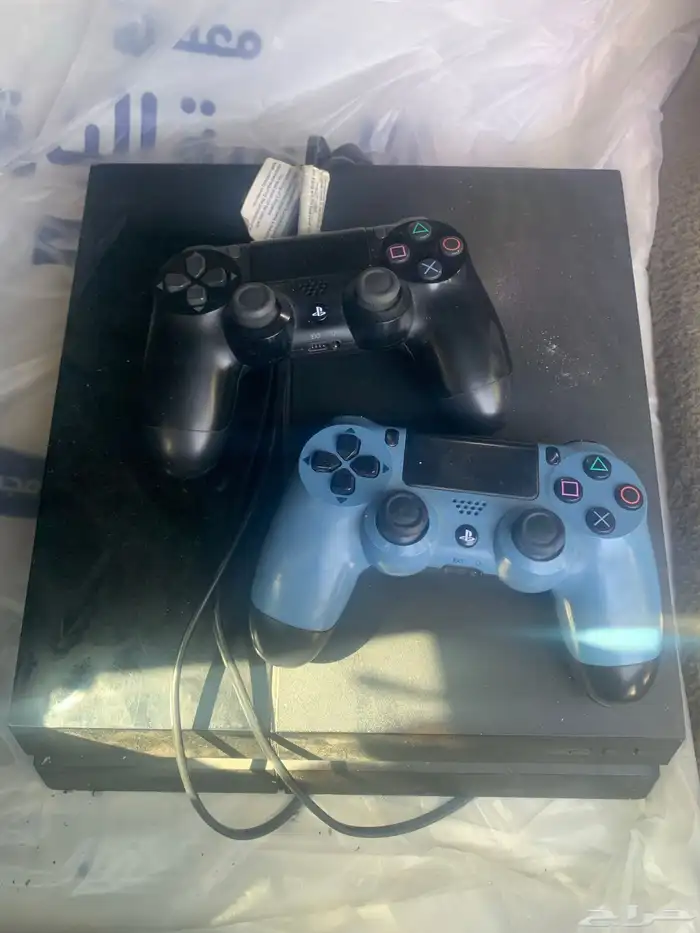 بليستيشن 4 للبيع ب 400 0
