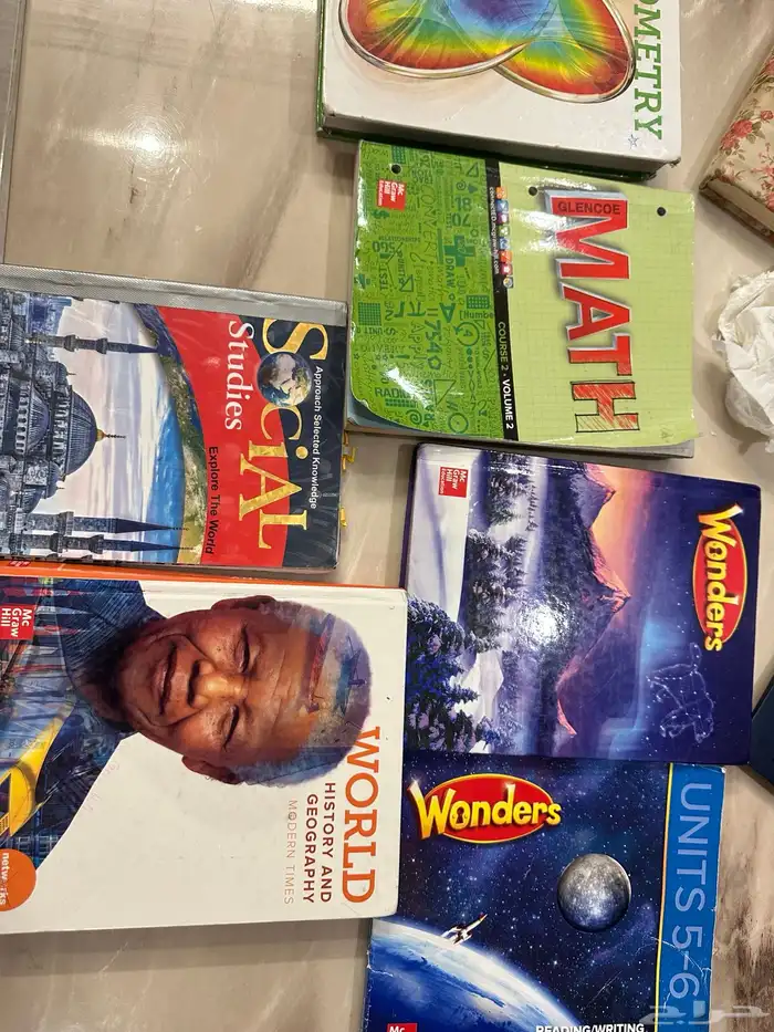 كتب ب كميات ب سعر رمزي (كتب عالميه منهج أمريكي) 7