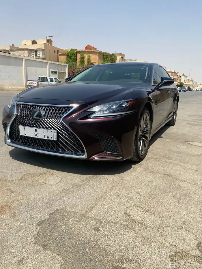 لكزس LS350 موديله 2019 27