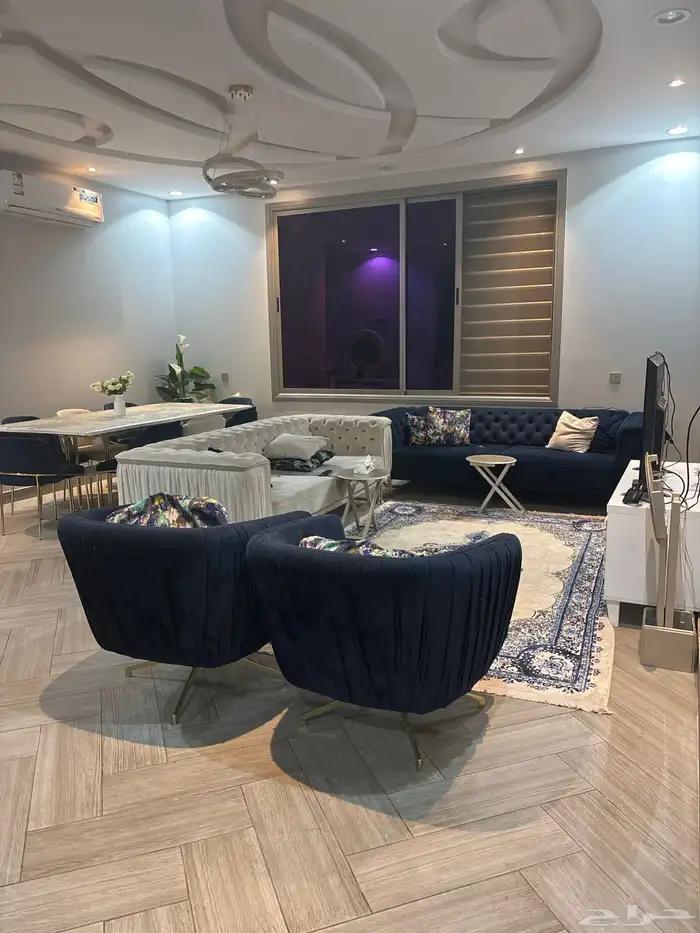 كنب كامل مع طاوله طعام وبوفيه 0