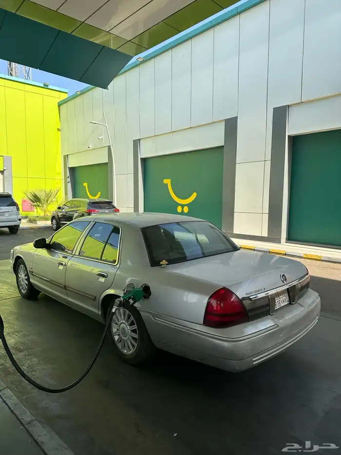 فورد قراند ماركيز 2011 1