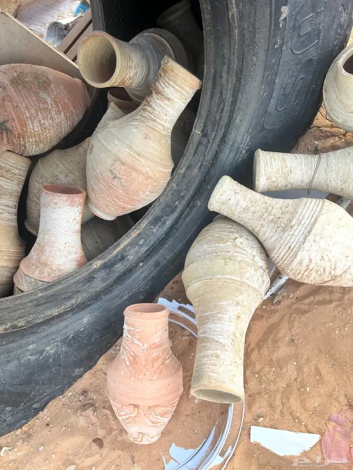 جرت فخار الطيور البادجي العداد حول 25جره الموقع ميقوع 1