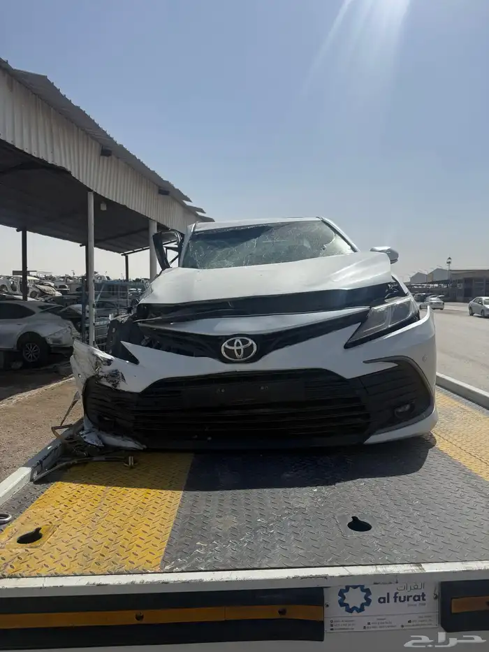 تشليح تويوتا كامري 2022 فل كامل بنزين 1