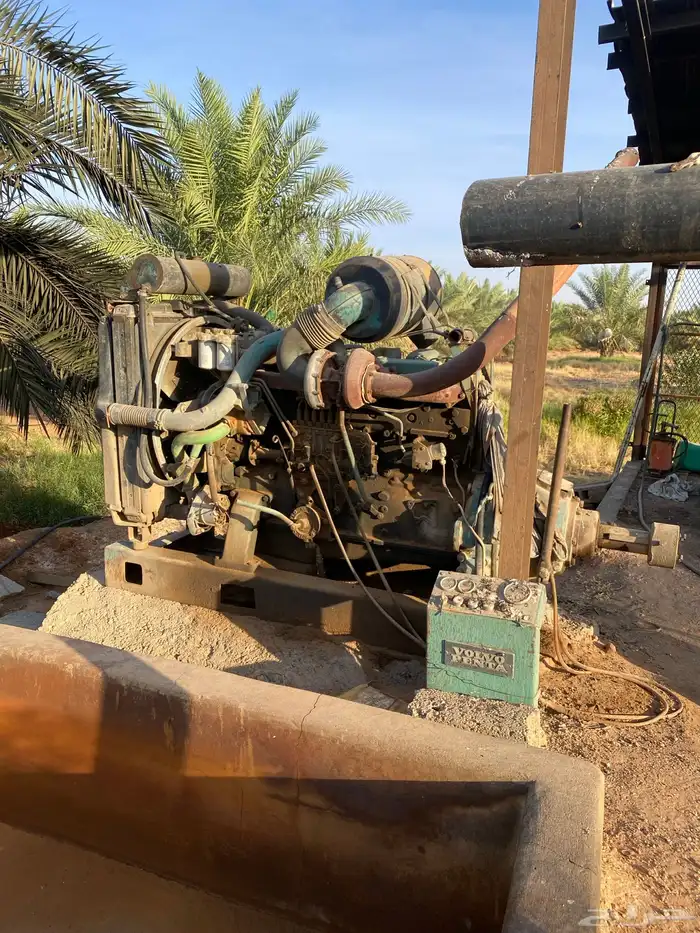 مكينة فلفو وطرمبة 5 بوصة كاملة وتانكي ديزل 4