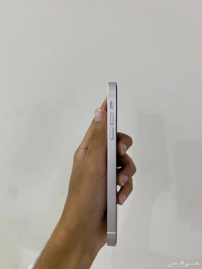 (تم البيع)ايفون اكس ار Xr مرهم 16 ابيض 128 قيقا 2