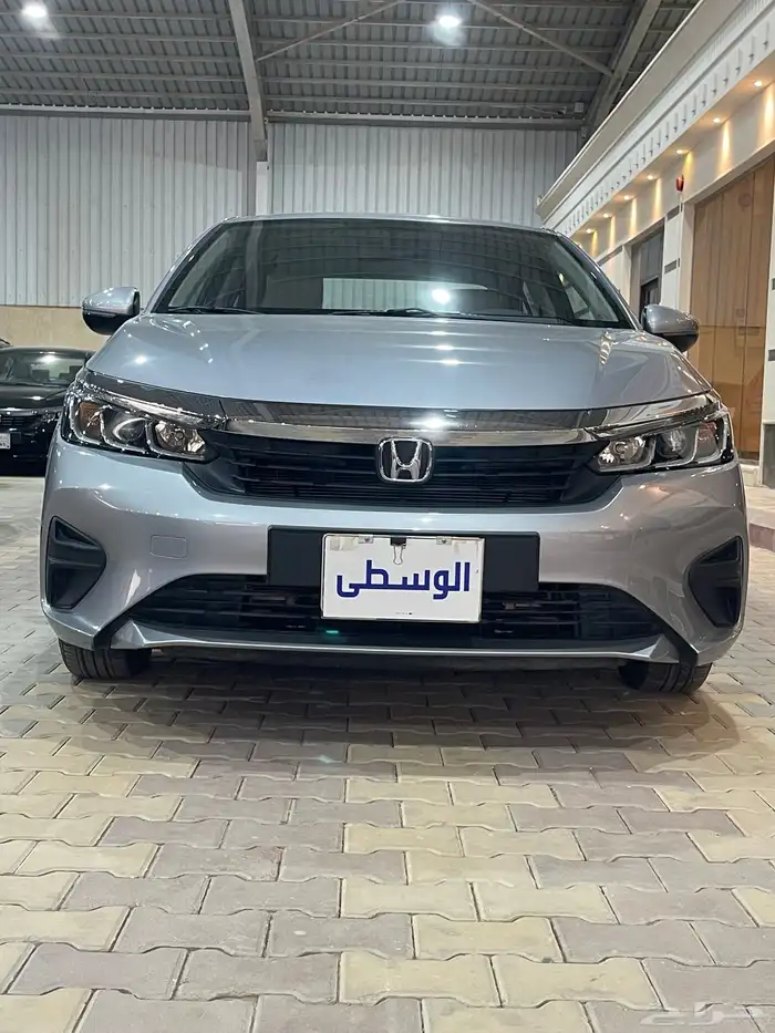للبيع هوندا سيتي 2024 ماشي قليل 6