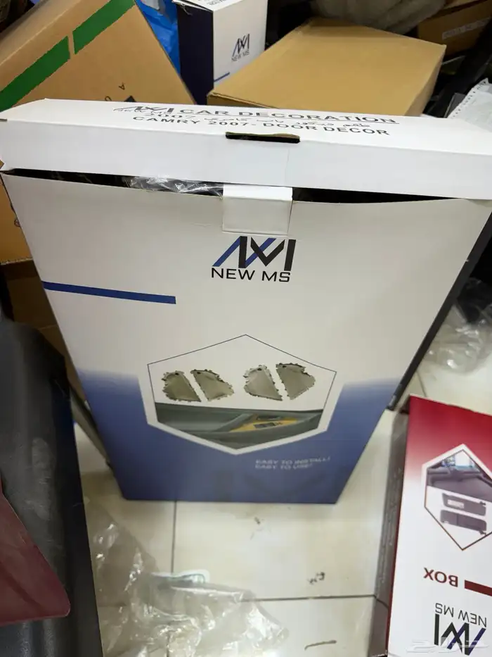 قطع غيار وديكورات كامري ولاندكروزر جديده 2005-2018 2