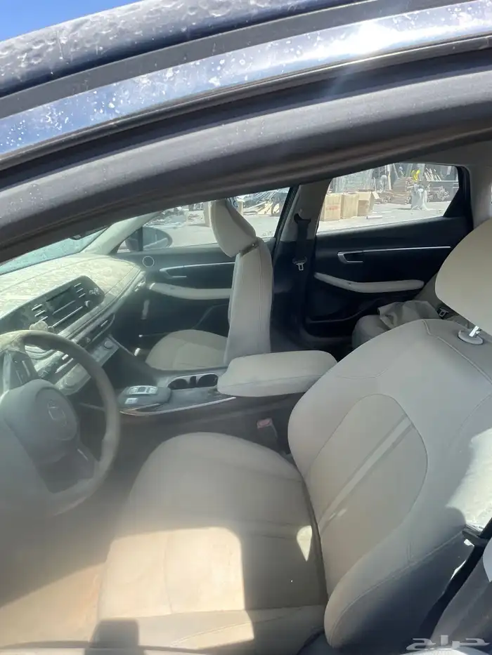 سوناتا 2022 لونها ازرق غامق تشليح قطع غيار 3