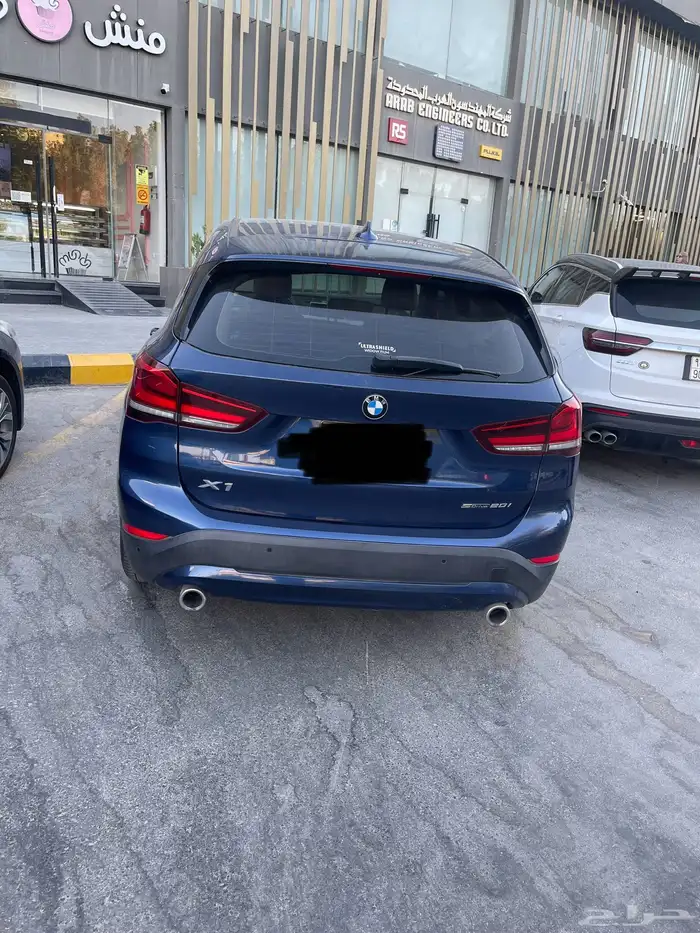 للبيع BMW X1 2022 sDrive20i 10