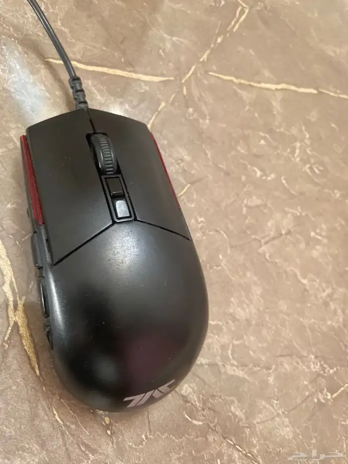 قطعة كيبورد وماوس يشتغلون على PS4 كذلك PS3 4