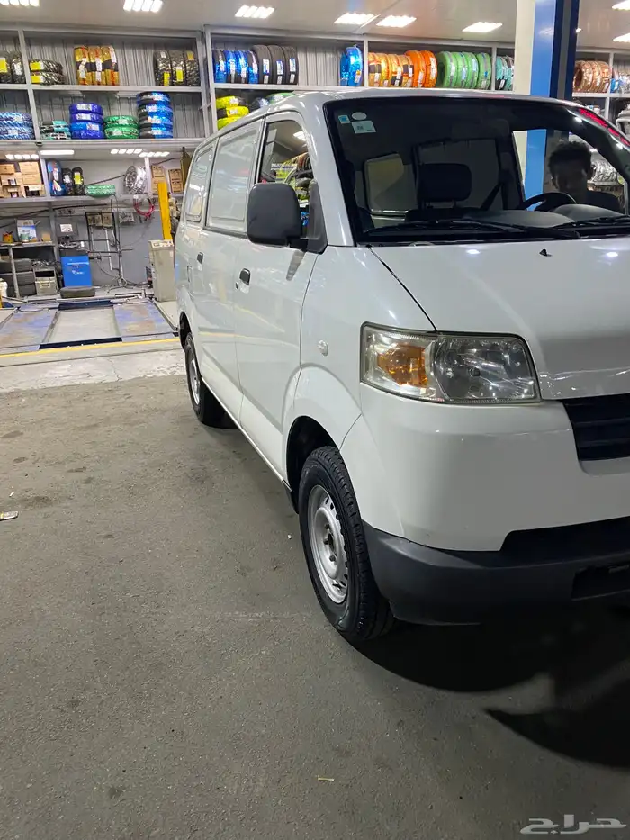 باص بضاعة للايجار للايجار فان توصيل 1