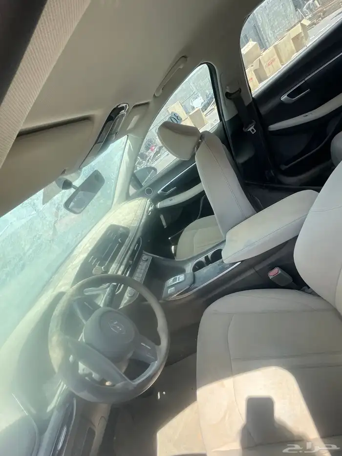 سوناتا 2022 لونها ازرق غامق تشليح قطع غيار 7