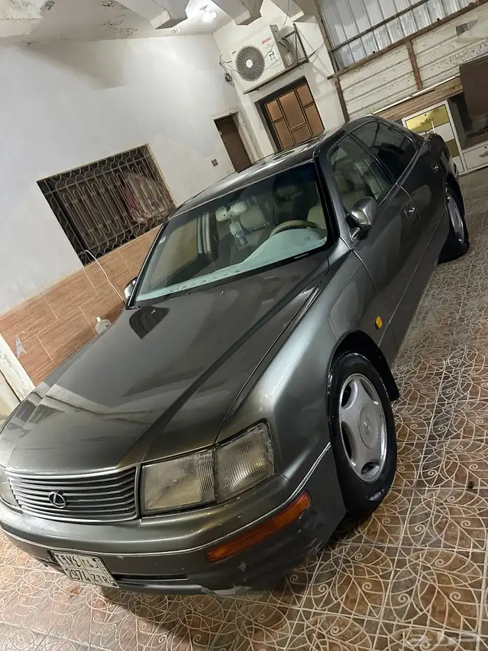 للبيع لكزس 1997 400 Ls خليجي مكينة وارد 6