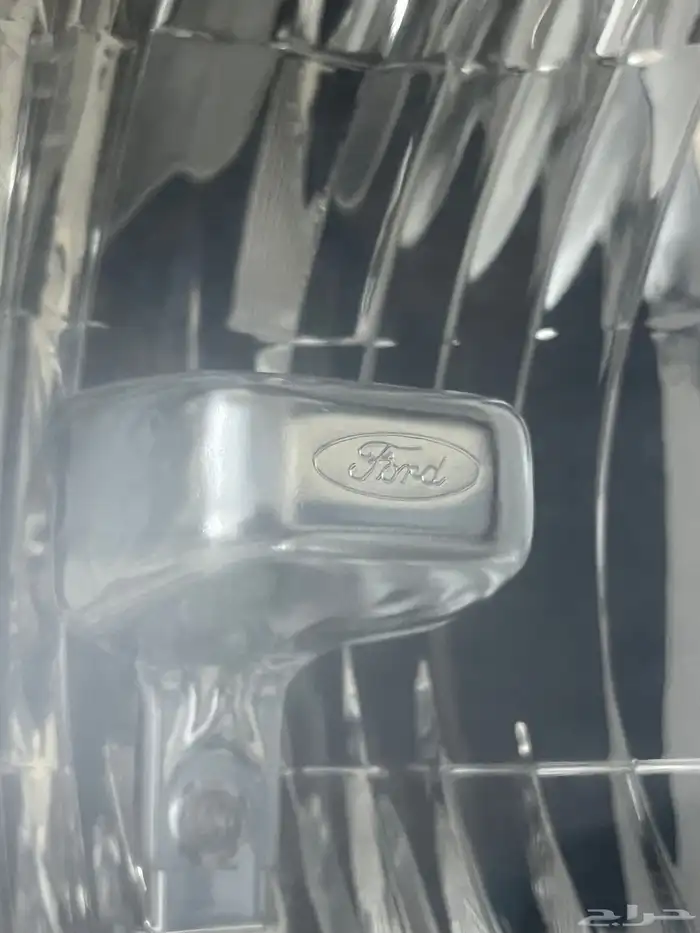 شمعةF150جهة اليمين أصلية مناسبة من2009الى2014 1