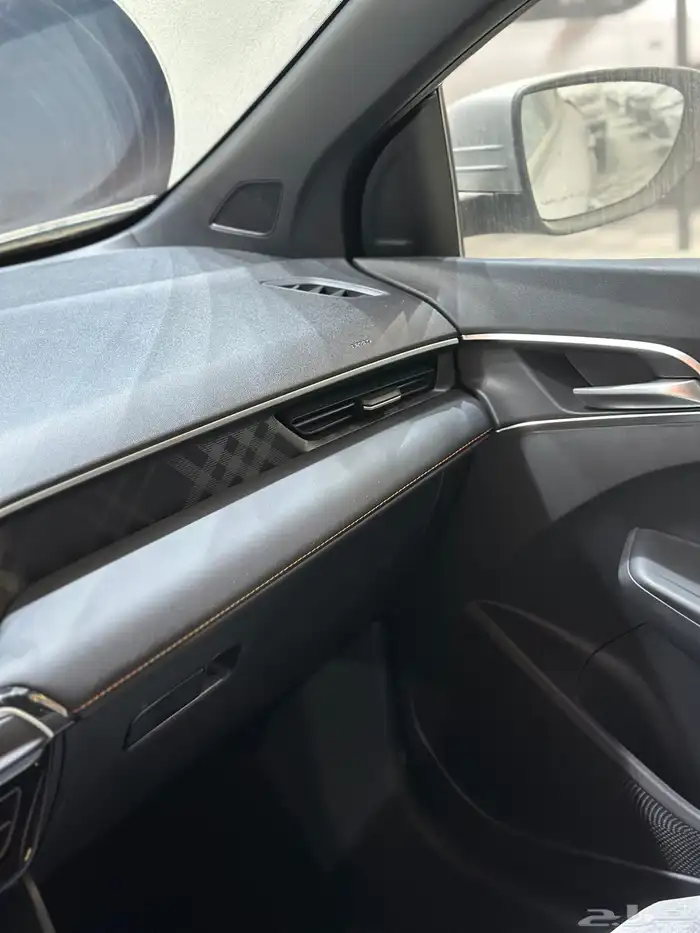 MG3 استاندر موديل 2024 الوان فضي 15