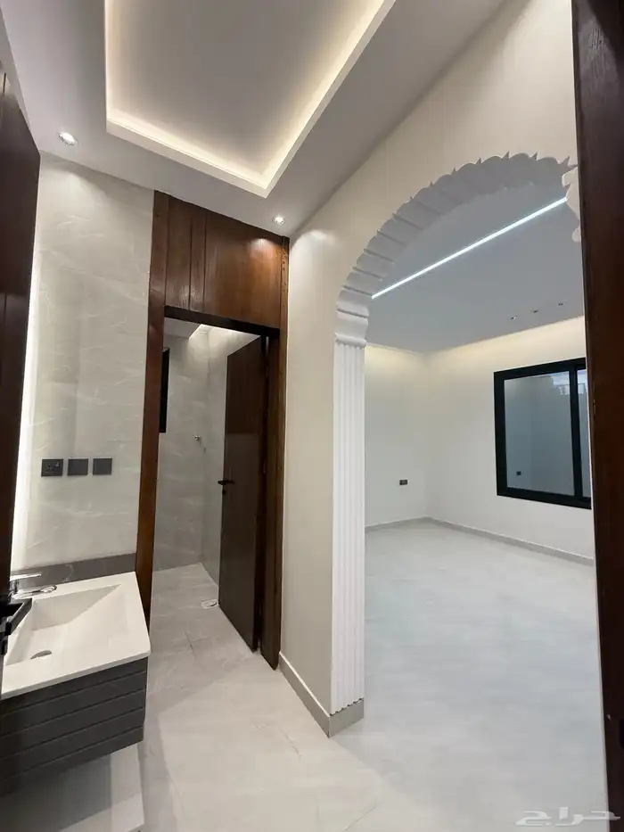للبيع شقه علويه بسطح خاص أطلاله خارجيه المحاله بسعر 520 الف 27