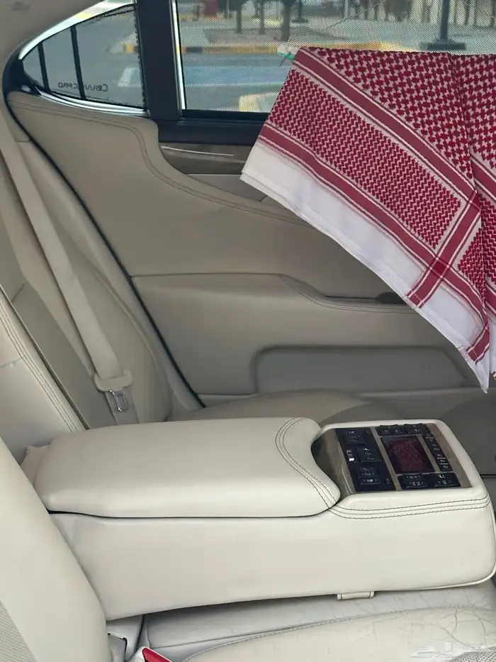 لكزس 2015 -LS460 لارج فل الفل داخل بيج 29