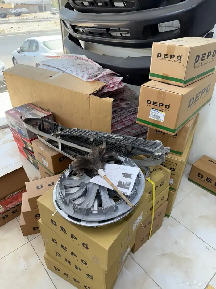 قطع غيار وديكورات كامري ولاندكروزر جديده 2005-2018 6