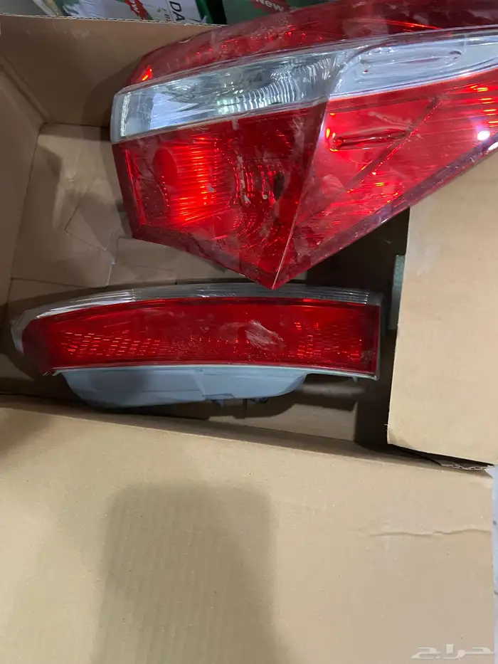 للبيع اصطبات خلفيه كامله كورلا 2016 0