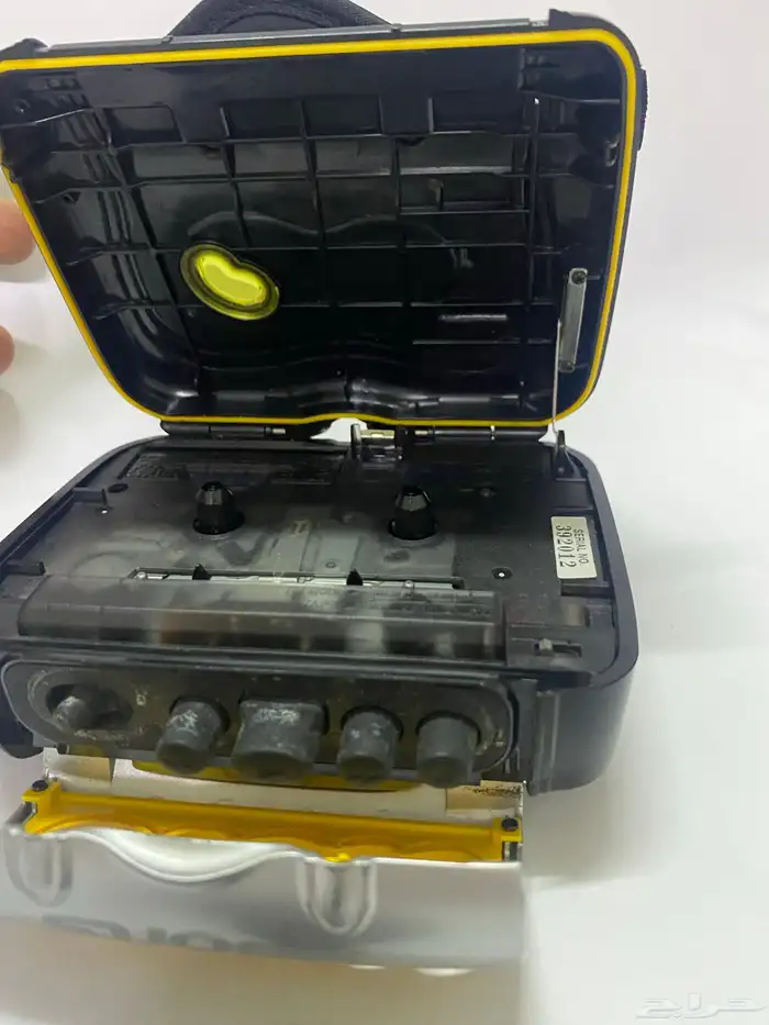 مسجل وراديو. ماركة سوني SONY SPORTS WALKMAN 4