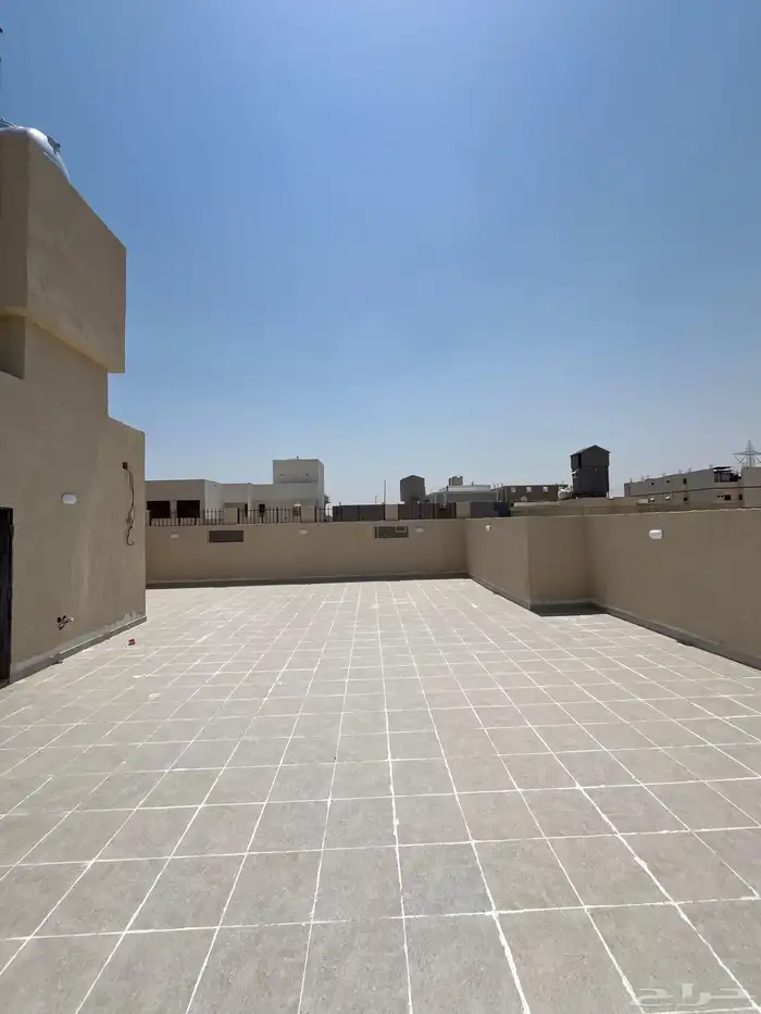 فيلا دورين على شارعين ركنية ولي العهد 7 27