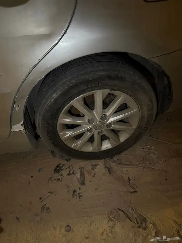 كامري مصدومة استماره ساريه فحص منتهي 3