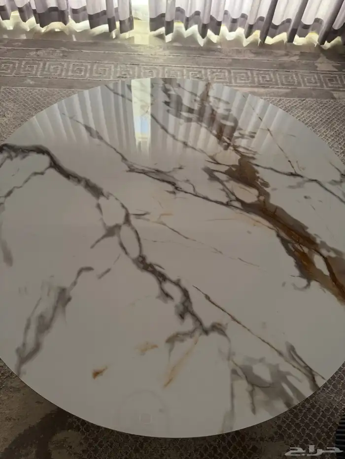 طاوله كبيره مجلس وجانبيه 4